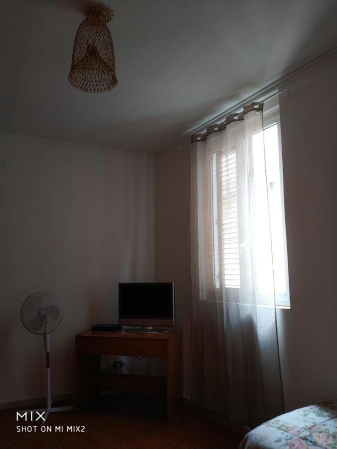 Camere Simili A Ostello Solo Per Uomini - Hostel-Like Rooms Only For Man Taranto Ngoại thất bức ảnh